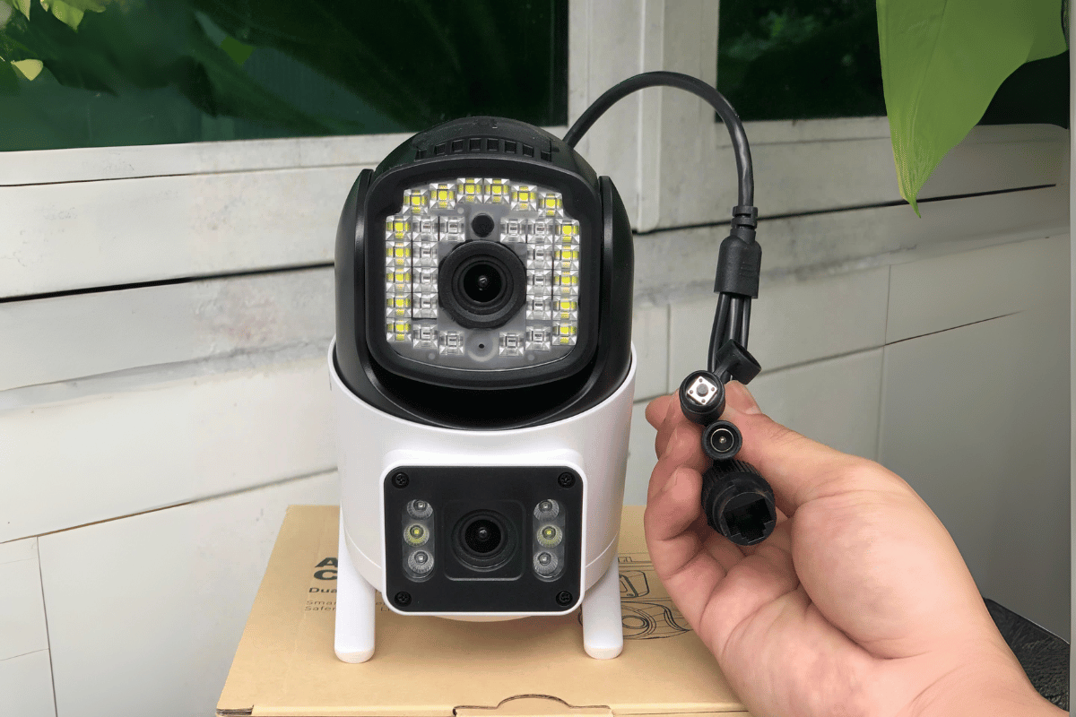 Camera Wifi 12MP 4K Yoosee F36D-White / Black | Ngoài trời | 2 ống kính 2 khung hình-6